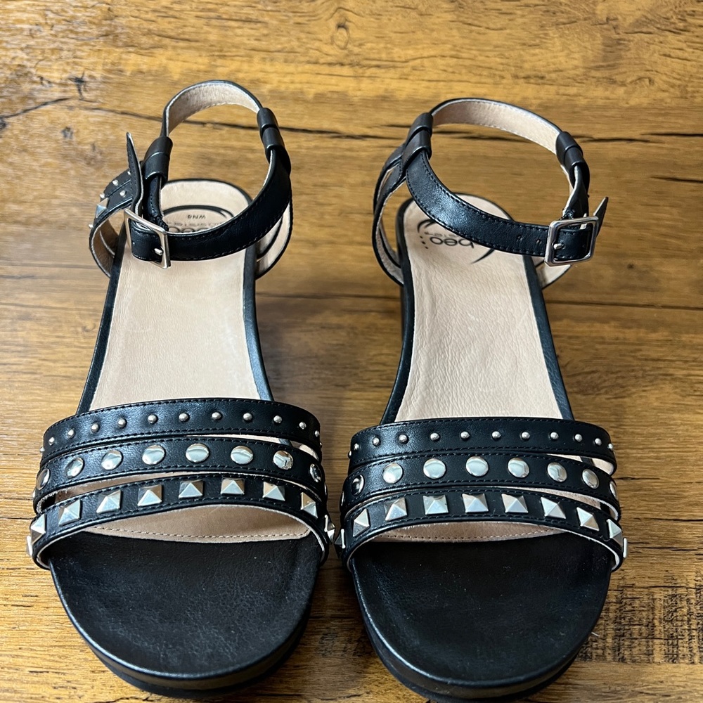 NWT - Abeo Lena Sandal - Leather - Picture 2 of 4